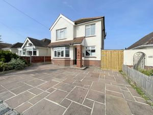 Merrilees Crescent- click for photo gallery